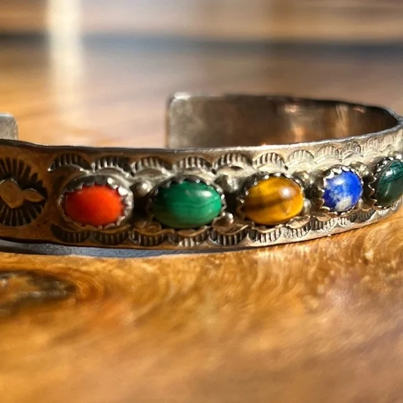 Native American VINTAGE Jerry Bahe Bracelet 6” Multi‎ Stone SSilver cuff 20.43g